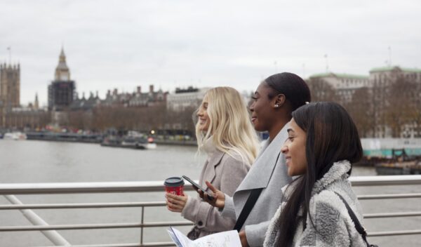 young-adults-traveling-london
